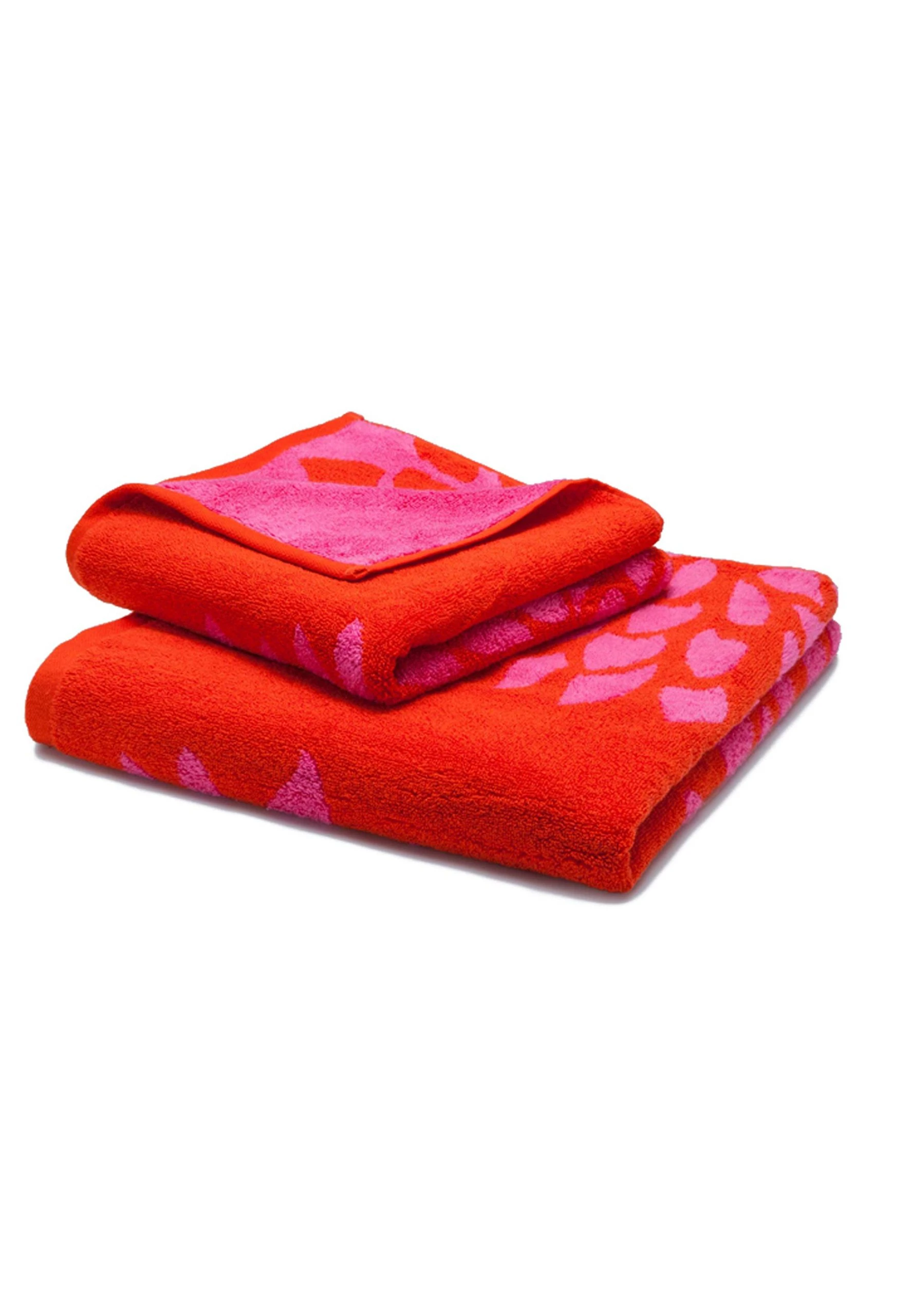 Grace Grand Spa Handtuch In Rot/pink