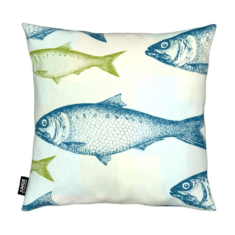 Juniqe Kissen "Vintage Fish" In Blau & Cremeweiß – Bild 2