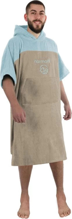 Normani Surfer Poncho Kuta In Hellblau