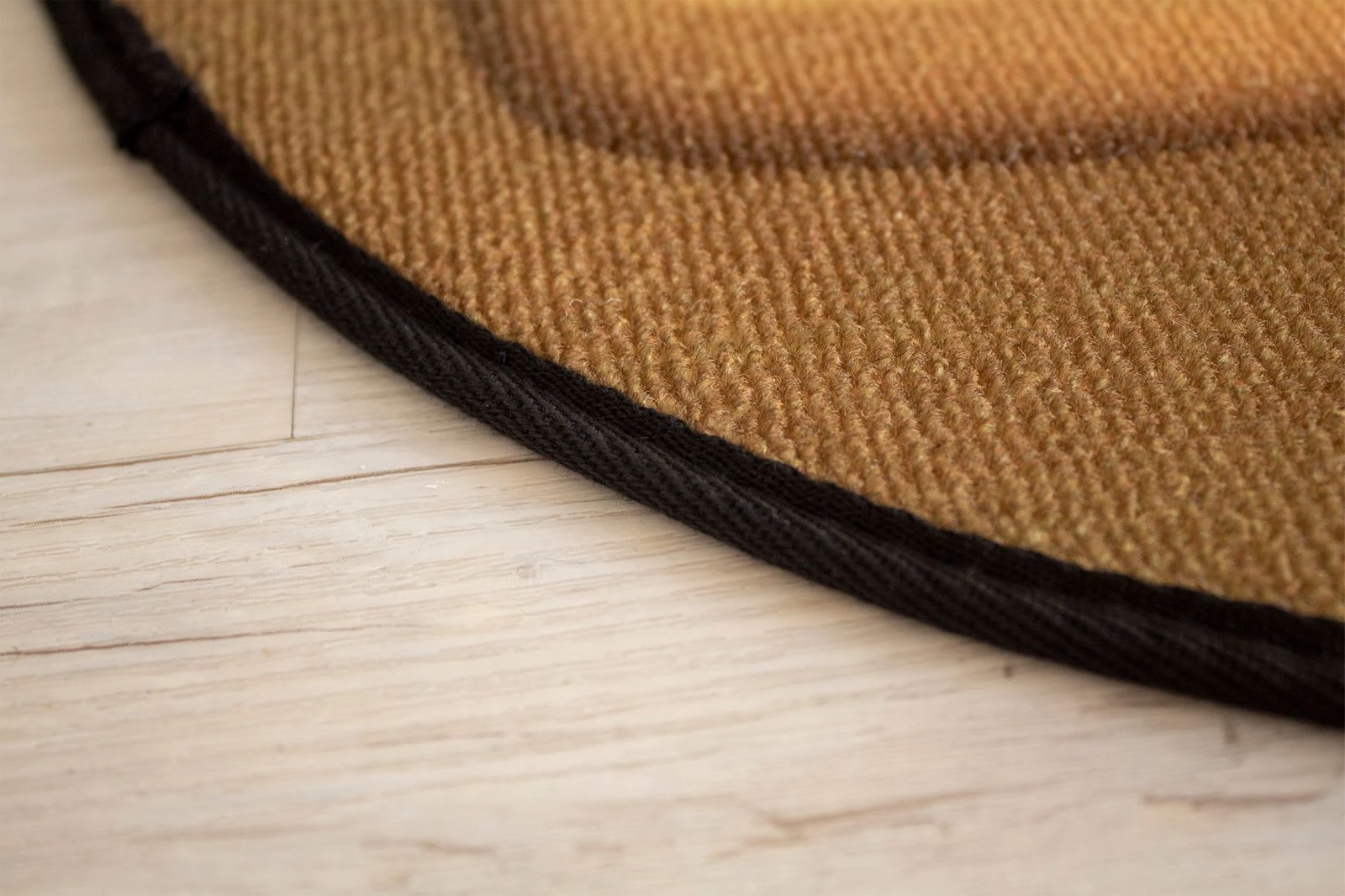 Rockbites Teppich Smily Haufen In Braun – Bild 3