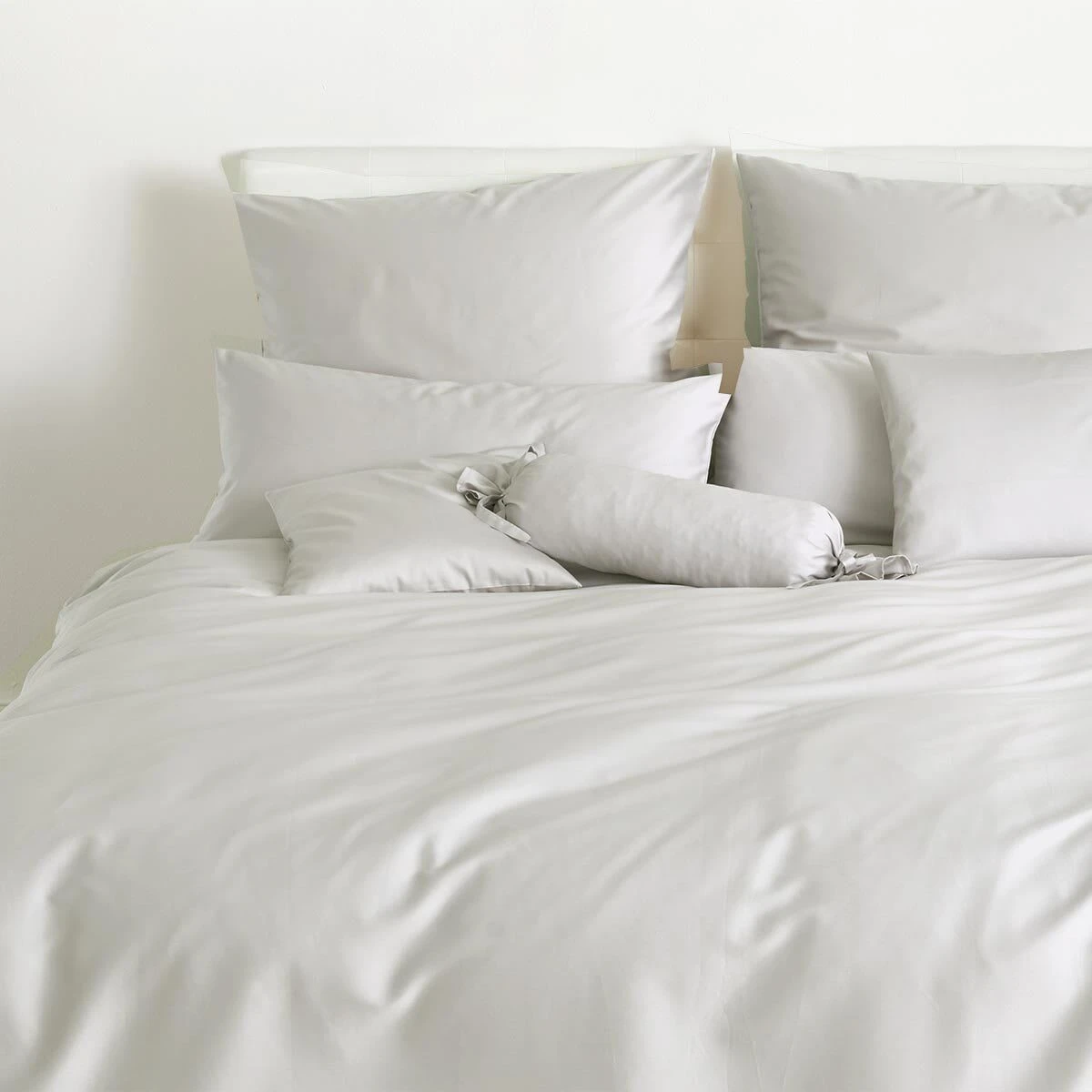 Traumschlaf Bettwäsche Uni In Platin – Bild 2
