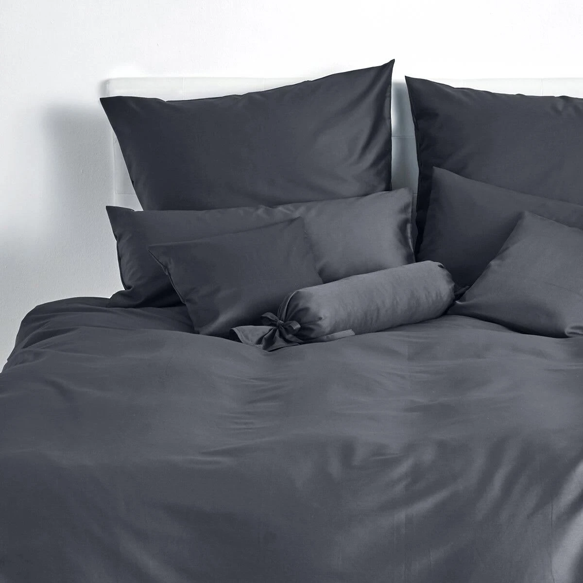 Traumschlaf Bettwäsche Uni In Titan – Bild 2